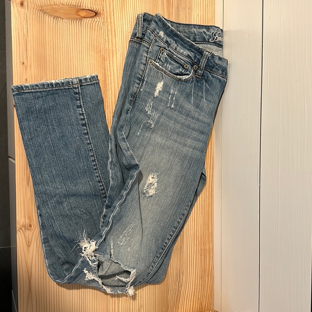 American Eagle Skinny Jeans - Distressed - Size 8